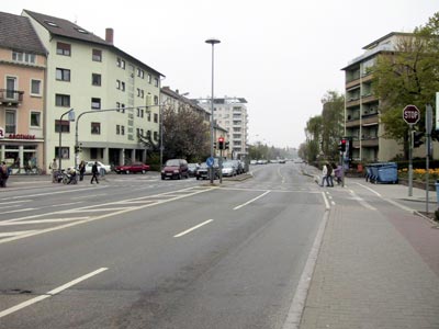 Fußgängerquerung am Markt