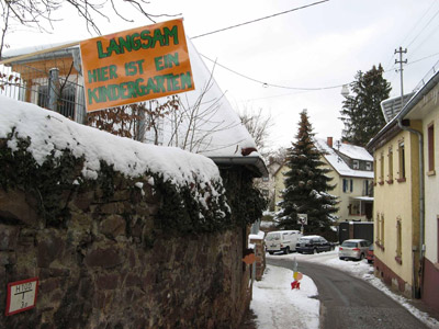 Schild am Kindergarten